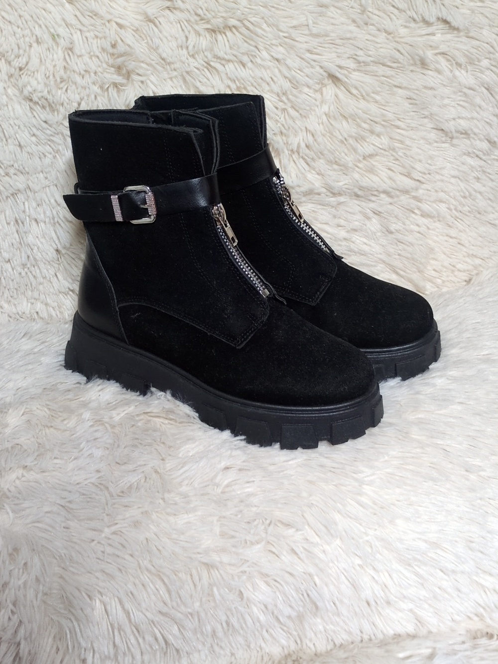 Olivia Miller Angie retro combat moto boots - Size 8